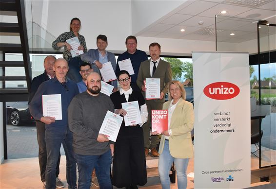 Unizo Bocholt overhandigt ondernemersprioriteiten - Bocholt
