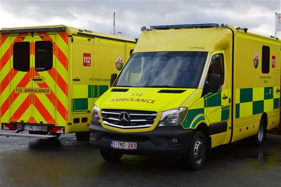 Vijf nieuwe ambulances Hulpverleningszone - Lommel