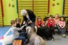 Beringen - Kinderen leren omgaan met honden