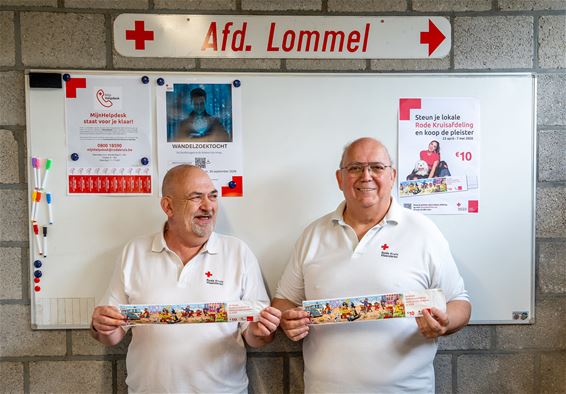 1.700 pleisters voor Rode Kruis Lommel - Lommel