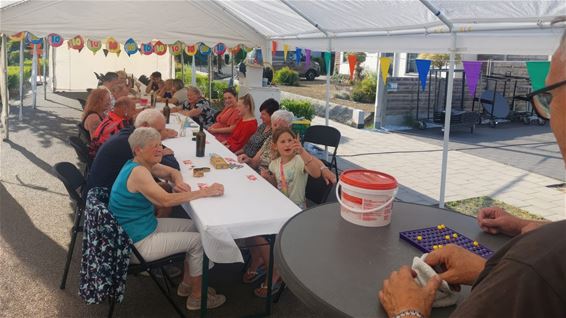 10 jaar gezelligheid in de Bondgenotenlaan - Lommel