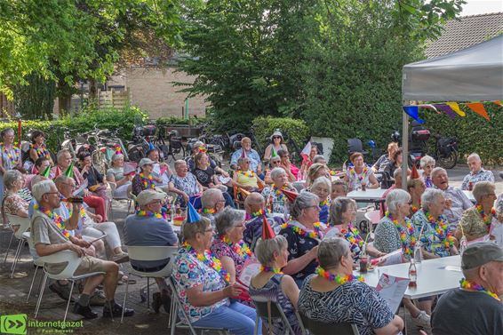 120 deelnemers voor meezingmoment - Pelt
