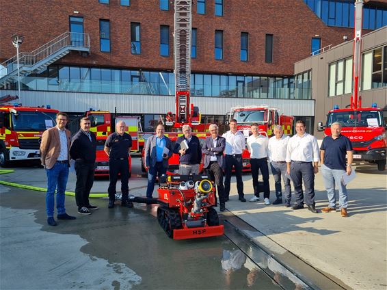 15 nieuwe voertuigen voor brandweer - Beringen