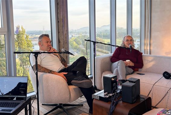 24u live radio vanuit The Waterfront Tower - Beringen