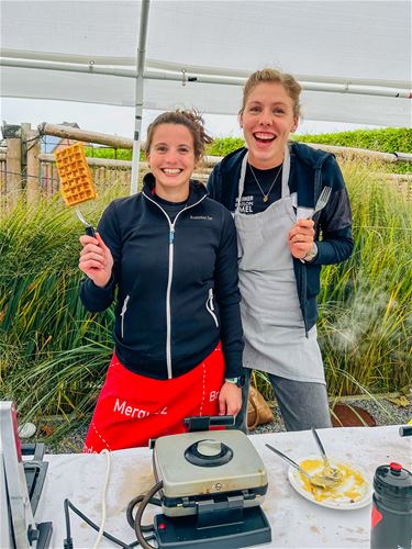 2500 wafels bij de Lommelse triatleten - Lommel