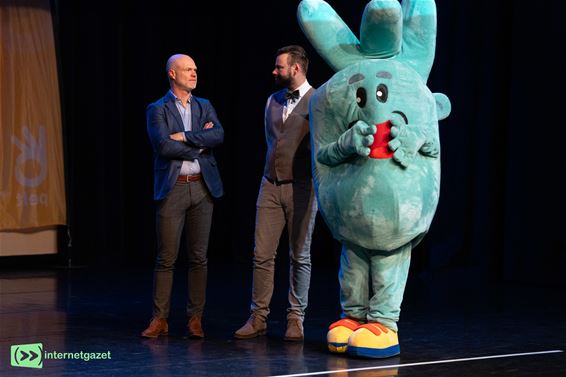 Pelt - 361 jeugdkampioenen gehuldigd in Dommelhof