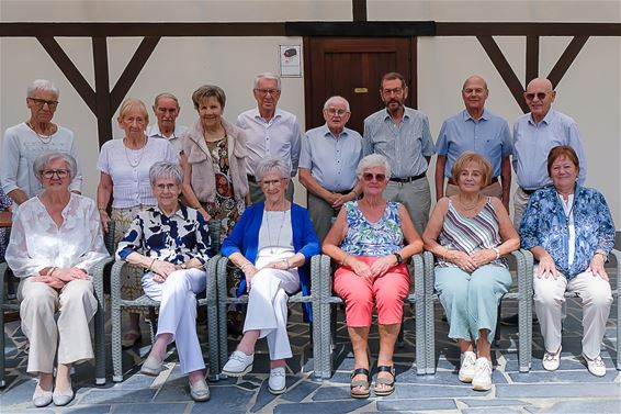83-jarigen diepen verhalen uit de oude doos op - Beringen
