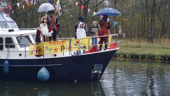 Sinterklaas arriveerde in Stevensvennen - Lommel