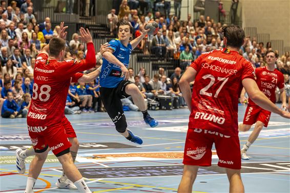 Achilles Bocholt verliest zwaar in eigen huis - Bocholt