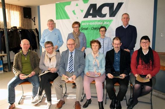 ACV  deelt eretekens uit aan verdienstelijke leden - Overpelt