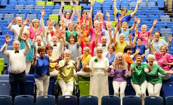 Oudsbergen - Aperitiefconcert Medua sluit feestjaar sfeervol af
