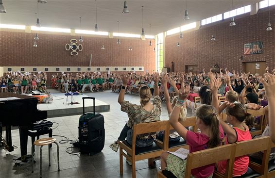 Basisschool Boseind steunt goede doelen - Pelt