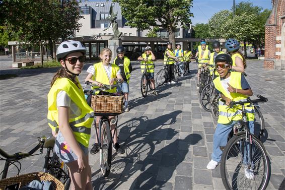 Het is volop fietsexamen - Lommel