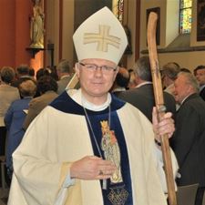 Bisschop blikt tevreden terug op pastoraal bezoek - Tongeren