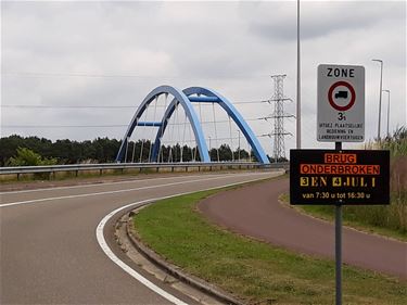 Blauwe brug Ham tijdelijk afgesloten - Beringen