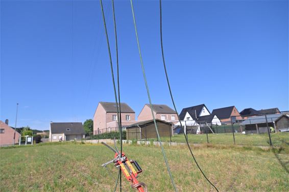 Bliksem slaat in op hoogspanningsleiding - Beringen