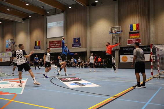 Bocholt wint eerste wedstrijd van Rahoveci