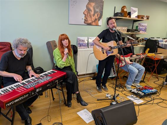 Bonfire Lakes op Record Store Day in Hasselt - Beringen