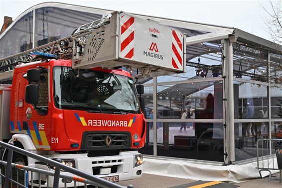 Bree - Brandweeroefening op het Vrijthof verloopt vlot