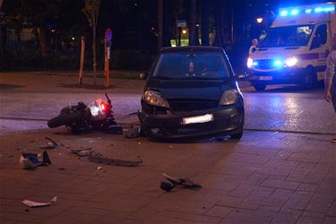 Bromfietser gewond bij ongeval - Beringen