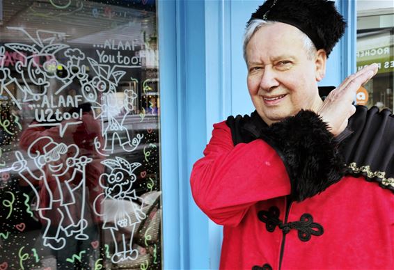 Café René in carnavalsstemming - Lommel