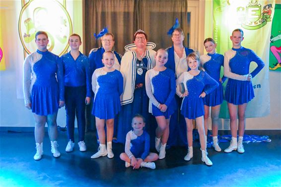 Carina I neemt de scepter over - Lommel