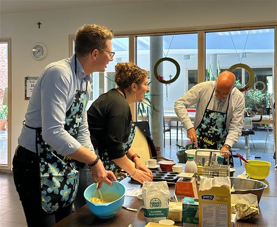 Cupcakes bakken voor het goede doel - Beringen