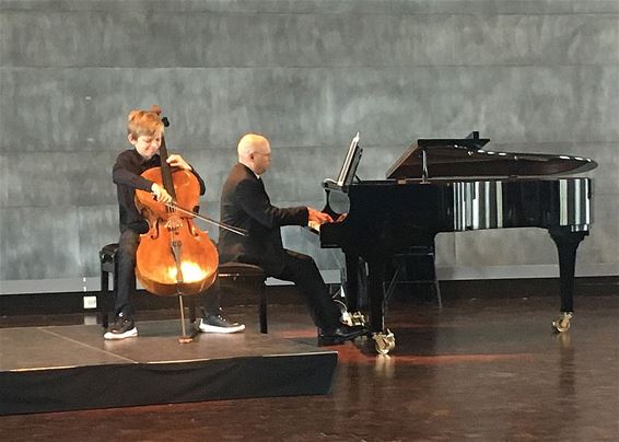 Daan Verheyen: 3de prijs op int. cellowedstrijd - Pelt