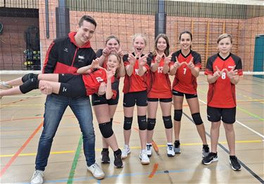 Daar is de allereerste winst voor U13B - Lommel