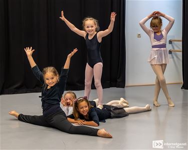 Dansen alleen voor meisjes? Nee hoor! - Lommel