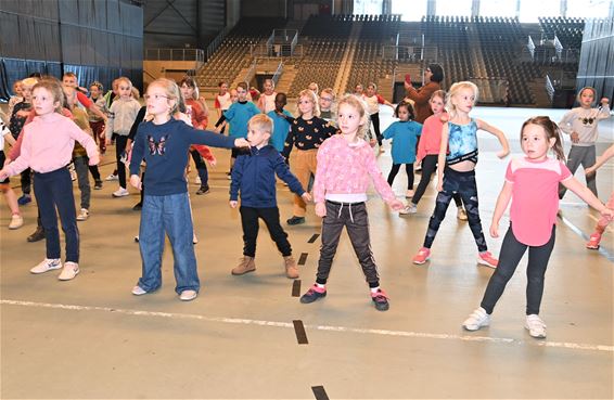 Danshappening voor lagere scholen - Lommel