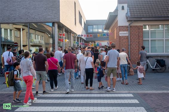 De eerste schooldag - Jaak Tassetschool - Pelt