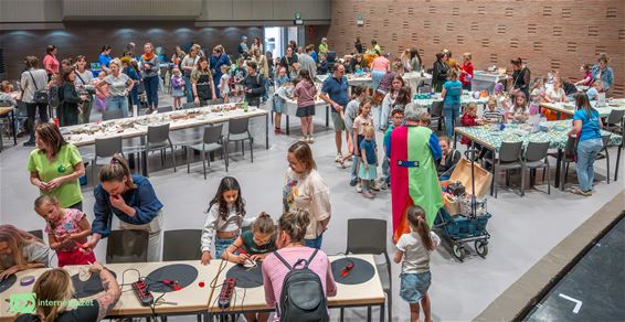 Bocholt - De Kleine Artiest viert 200 jaar kanaal