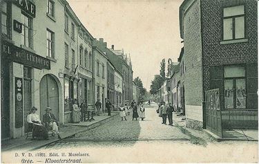 De Kloosterstraat in 1931 - Bree