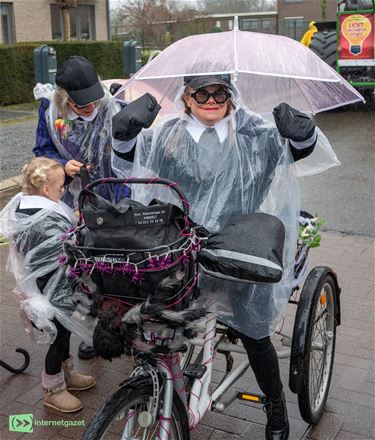 De Knallers knallen in Achel - Oudsbergen
