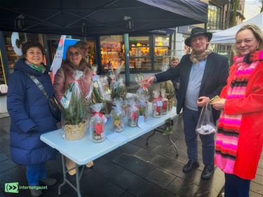 De laatste kerstbomen van de Soroptimisten