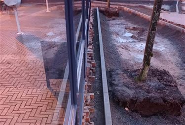 De laatste loodjes op het kerkplein van Wijchmaal - Peer