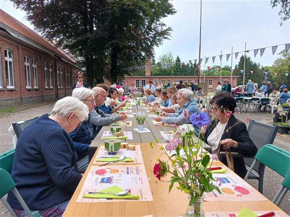 De langste tafel - Leopoldsburg