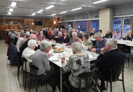 De senioren feesten op Damsheide - Pelt