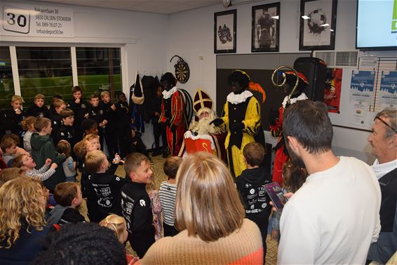 De Sint bezoekt de jeugdwerking van Breugel-Herkol - Peer & Pelt
