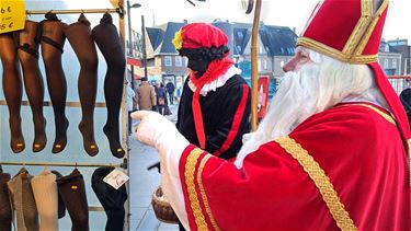 De Sint was op de markt - Pelt