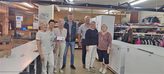 De Wensboom steunt Peltse scholieren - Pelt