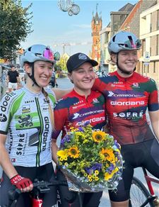 Dina Scavone wint Ladies Cycling Trophy - Lommel