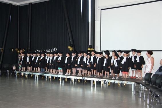 Diploma's kleuterschool de Achellier uitgereikt - Hamont-Achel