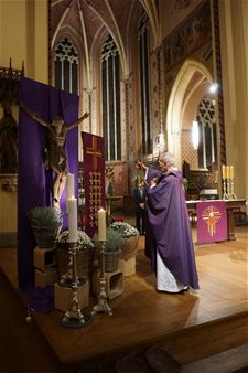 Dodenherdenking in Lommel-Centrum - Lommel