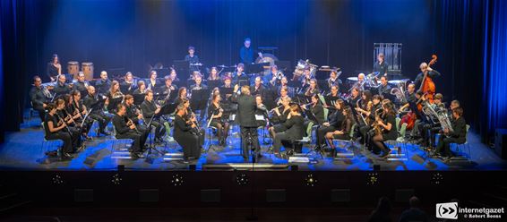 Hechtel-Eksel - Drie orkesten tijdens Ringconcert in De Adelberg