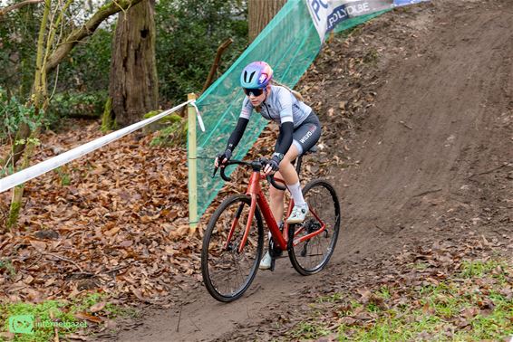 Dubbel voor Marie-Laure Defeyter