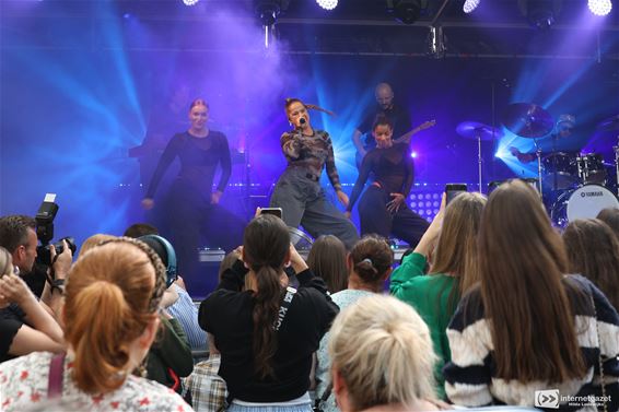 Een geslaagd Feest op het Plein - Lommel