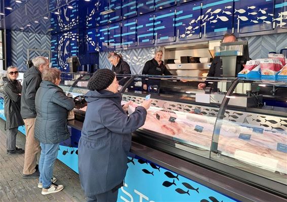 Een gezellige markt, die donderdagmarkt - Pelt