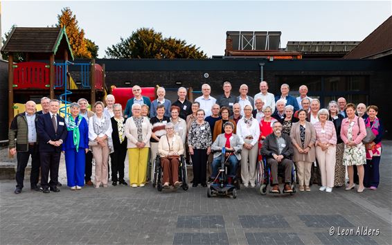 Een hartverwarmend weerzien met de 70-jarigen - Pelt